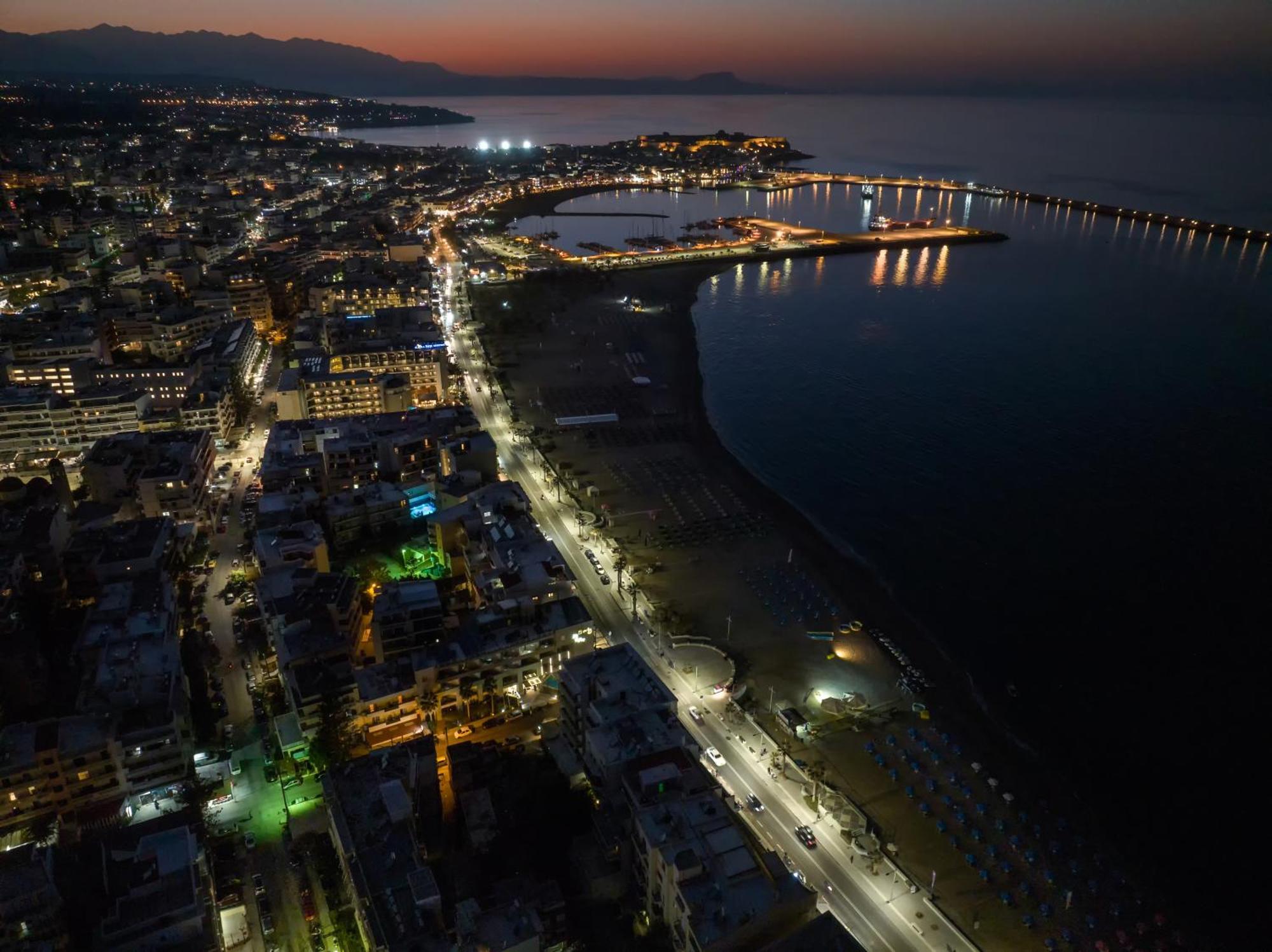 Lucky Suites-Adults-Only Elegant Stay Rethymno Exteriör bild